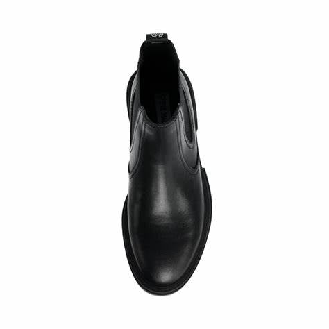 STEVE MADDEN ASTUTE